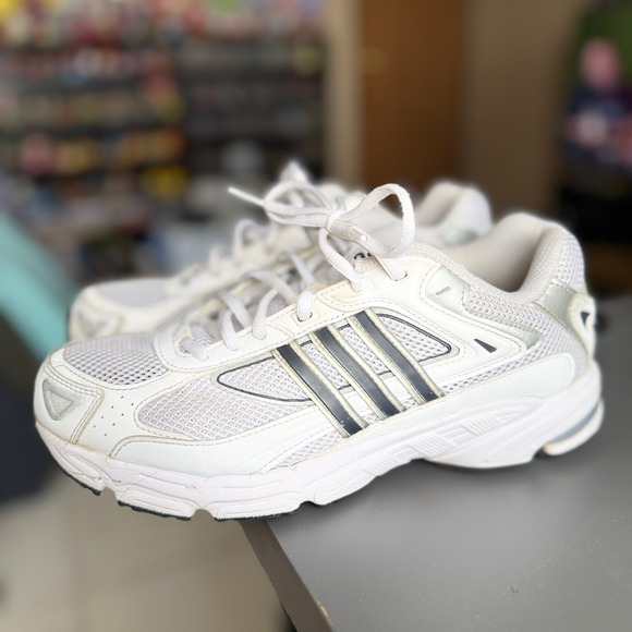 adidas Shoes - Adidas Response CL Running Shoes Women Size 10 White Gray IE9867 Retro Sneakers